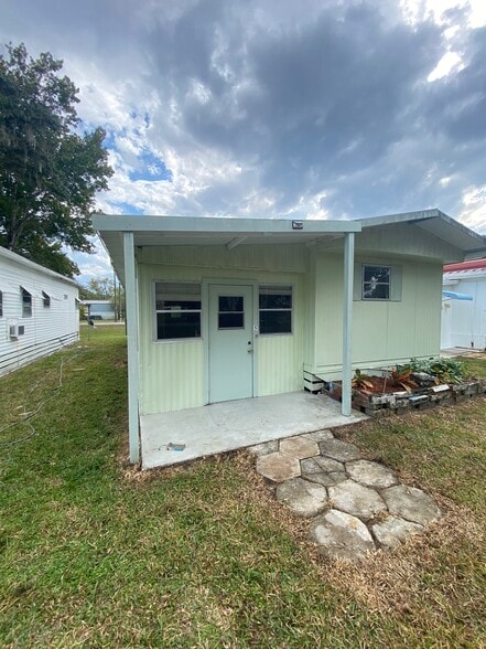 8400 W Miss Maggie Dr, Homosassa, FL for sale - Building Photo - Image 2 of 7