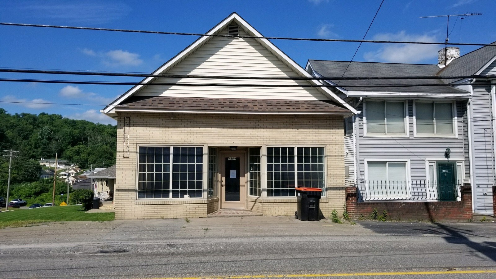 1304 Main St, Burgettstown, PA 15021