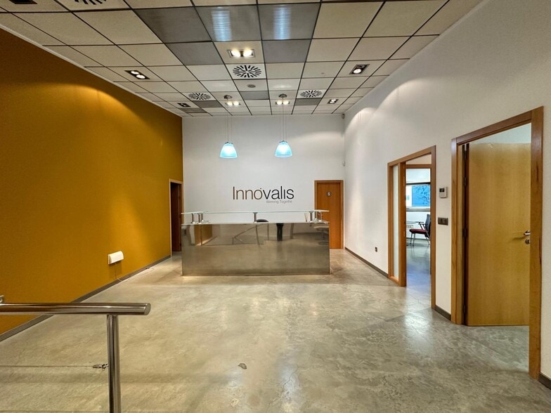 Carrer de Gutiérrez Mellado, S/N, L'Alcúdia, Valencia for sale - Building Photo - Image 3 of 45