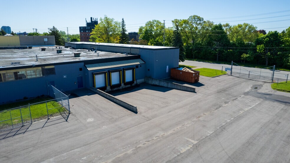 2-8 Holtby Ave, Brampton, ON for lease - Building Photo - Image 3 of 7