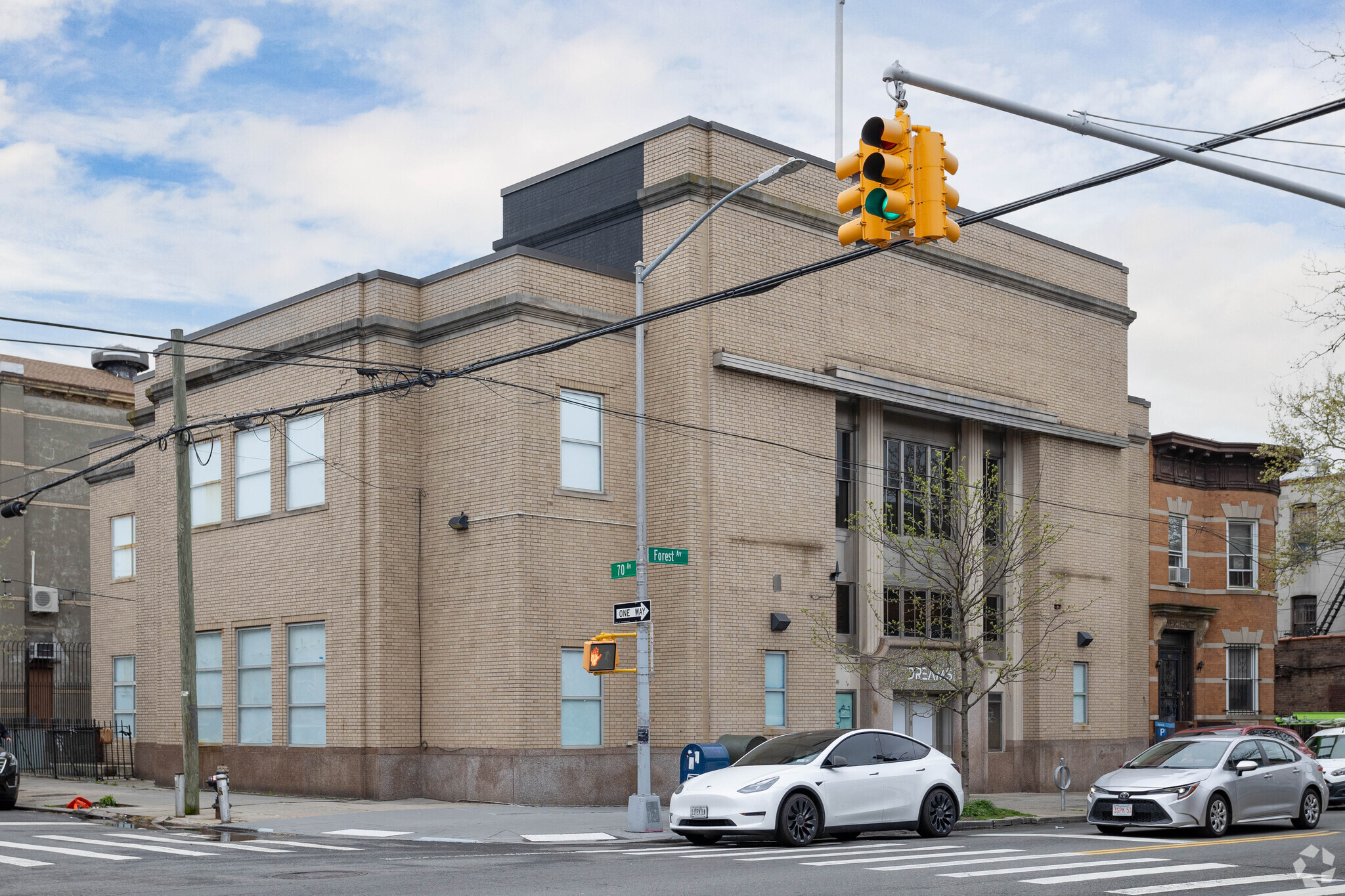 70-01 Forest Ave, Ridgewood, NY for sale Primary Photo- Image 1 of 1