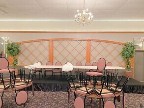 872 E Michigan Ave, Marshall, MI for sale Interior Photo- Image 2 of 6