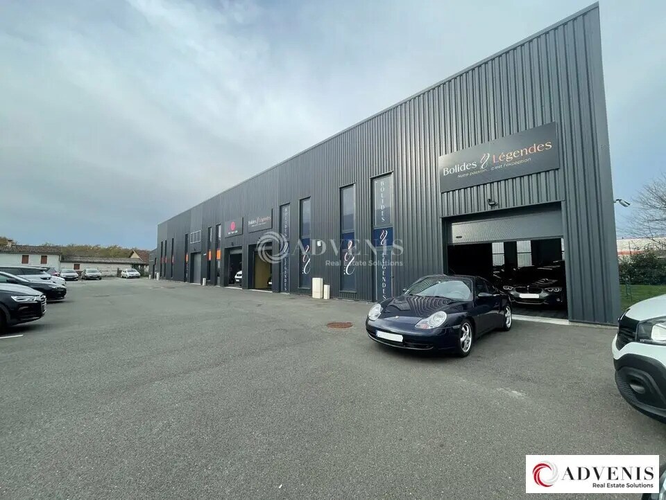 Flex in Beychac-et-Caillau for lease Building Photo- Image 1 of 4