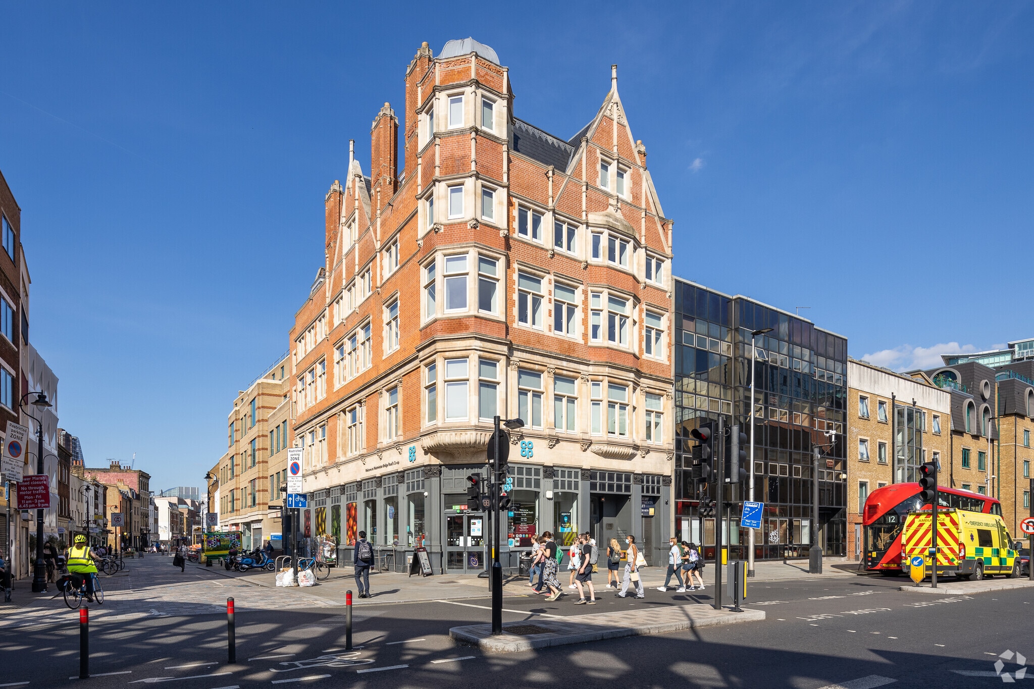 170 Westminster Bridge Rd, London for sale Primary Photo- Image 1 of 1