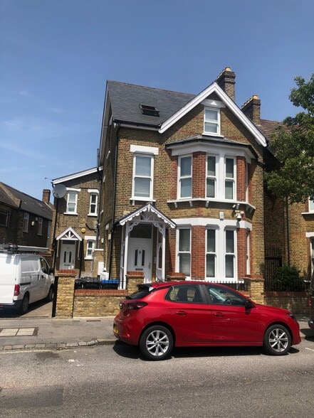 Ledbury Rd, London for sale - Primary Photo - Image 1 of 4