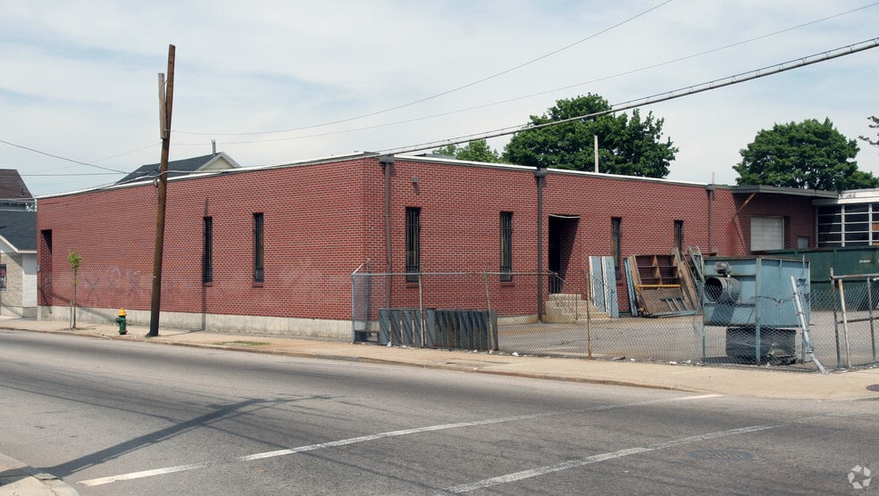 29-31 Delaine St, Providence, RI for sale - Building Photo - Image 2 of 5