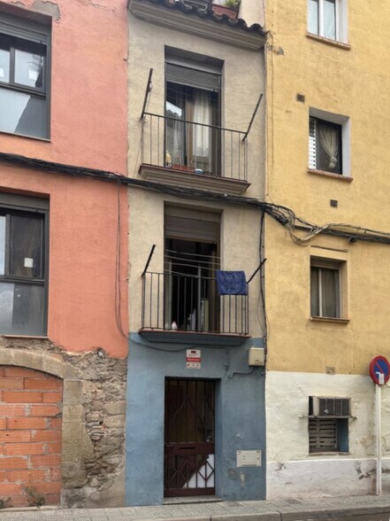 18 Carrer Cós, Manresa, Barcelona for sale - Primary Photo - Image 1 of 1
