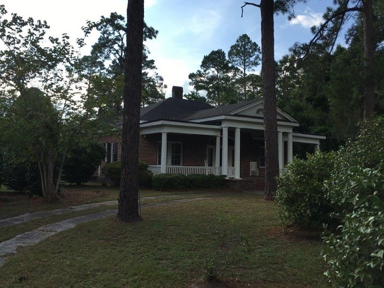 1301 Satilla Blvd, Waycross, GA for sale - Primary Photo - Image 1 of 1