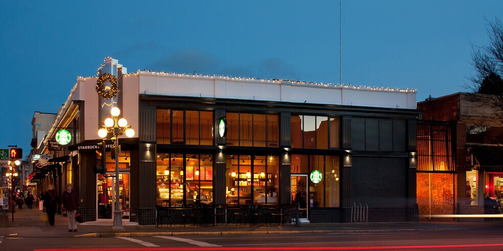 813 Fort St, Victoria, Bc, Victoria, BC for lease - Building Photo - Image 2 of 6