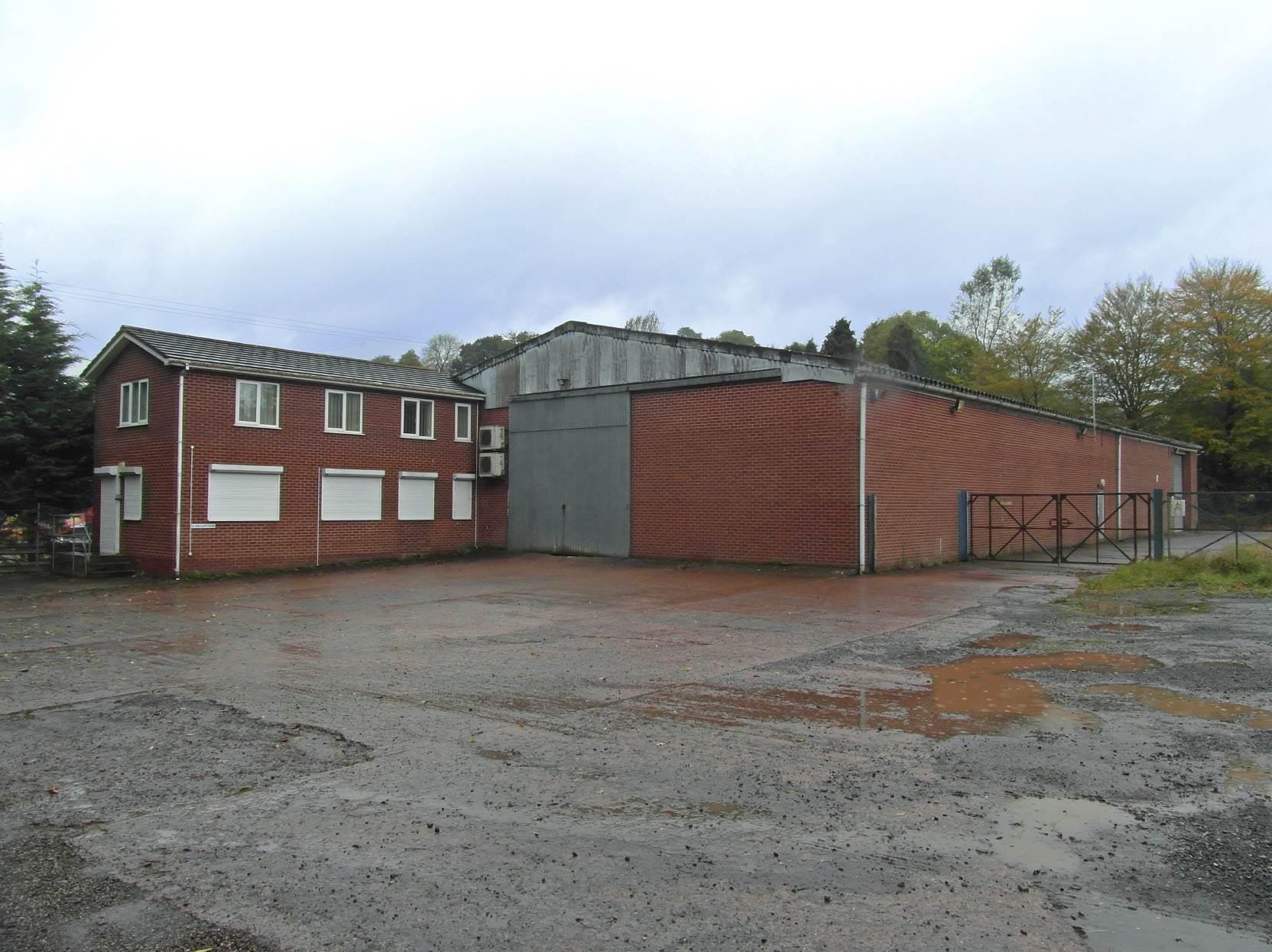 Lords Meadow Ln, Bampton for sale Primary Photo- Image 1 of 1