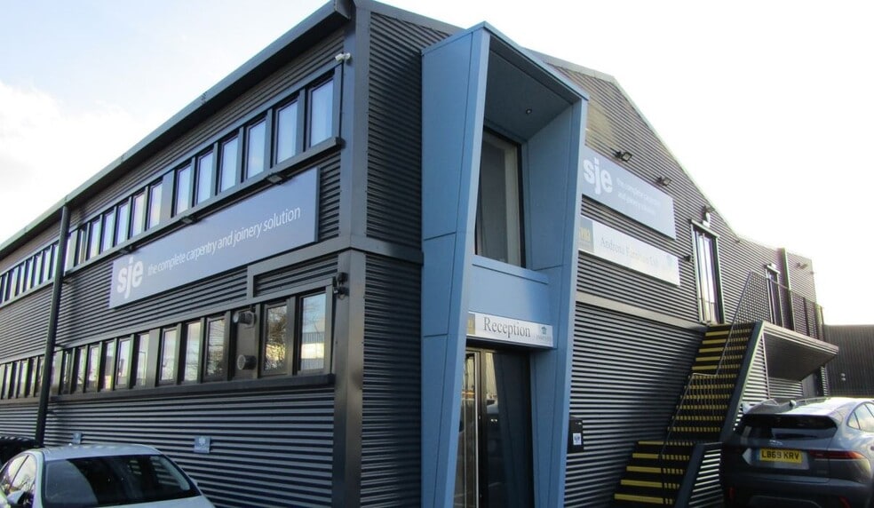 Geddings Rd, Hoddesdon for sale - Building Photo - Image 1 of 1