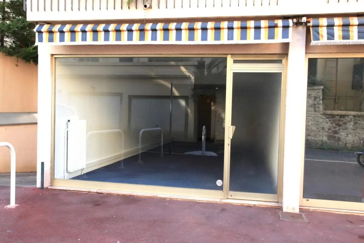 2 Rue Baron, Cannes for lease Building Photo- Image 1 of 4