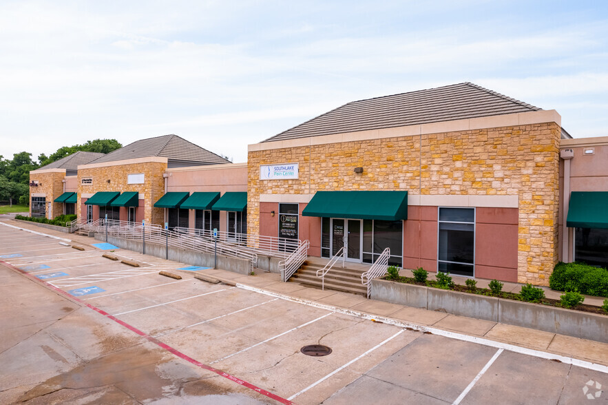 731 E Southlake Blvd, Southlake, TX for lease - Building Photo - Image 2 of 8