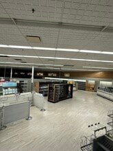 888-910 Lincoln Blvd, Venice, CA for lease Interior Photo- Image 1 of 2