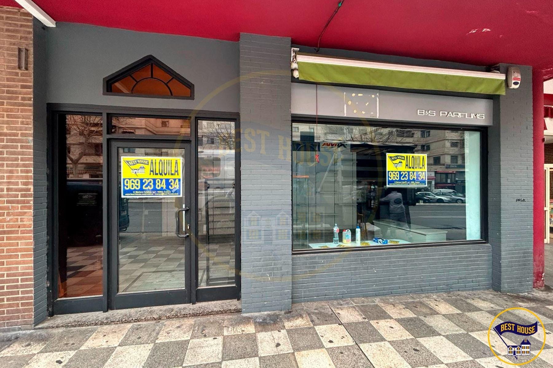 Retail in Cuenca, Cuenca for lease Interior Photo- Image 1 of 4