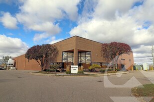 31888 Glendale St, Livonia MI - Warehouse