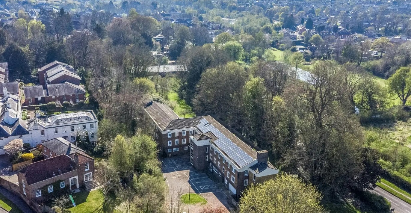 40 Lower Ln, Bishops Waltham for sale Building Photo- Image 1 of 10