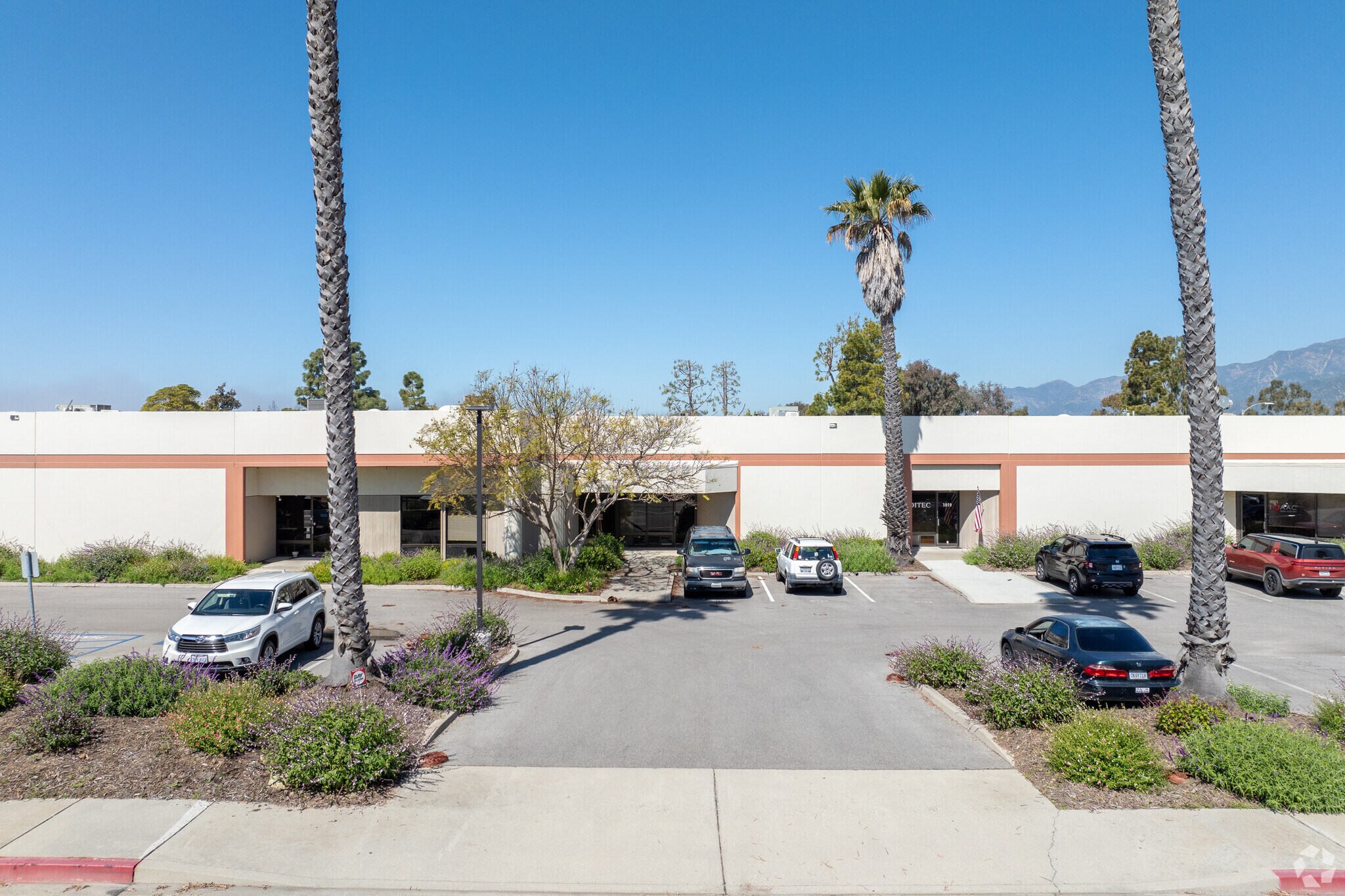 1015 & 1017 Mark Ave., Carpinteria, CA for sale Primary Photo- Image 1 of 1