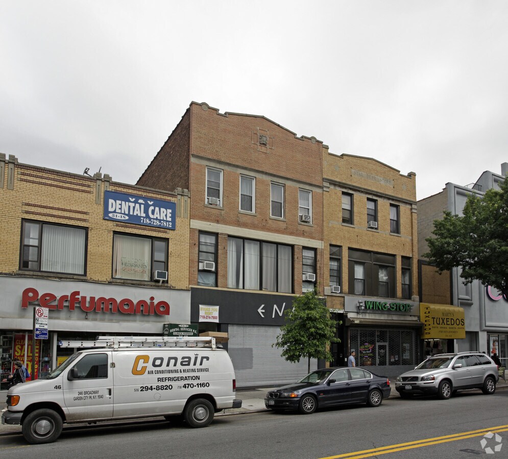 31 16 Steinway St Long Island City NY 11103 LoopNet 31 16 Steinway St Long Island City NY 11103 LoopNet