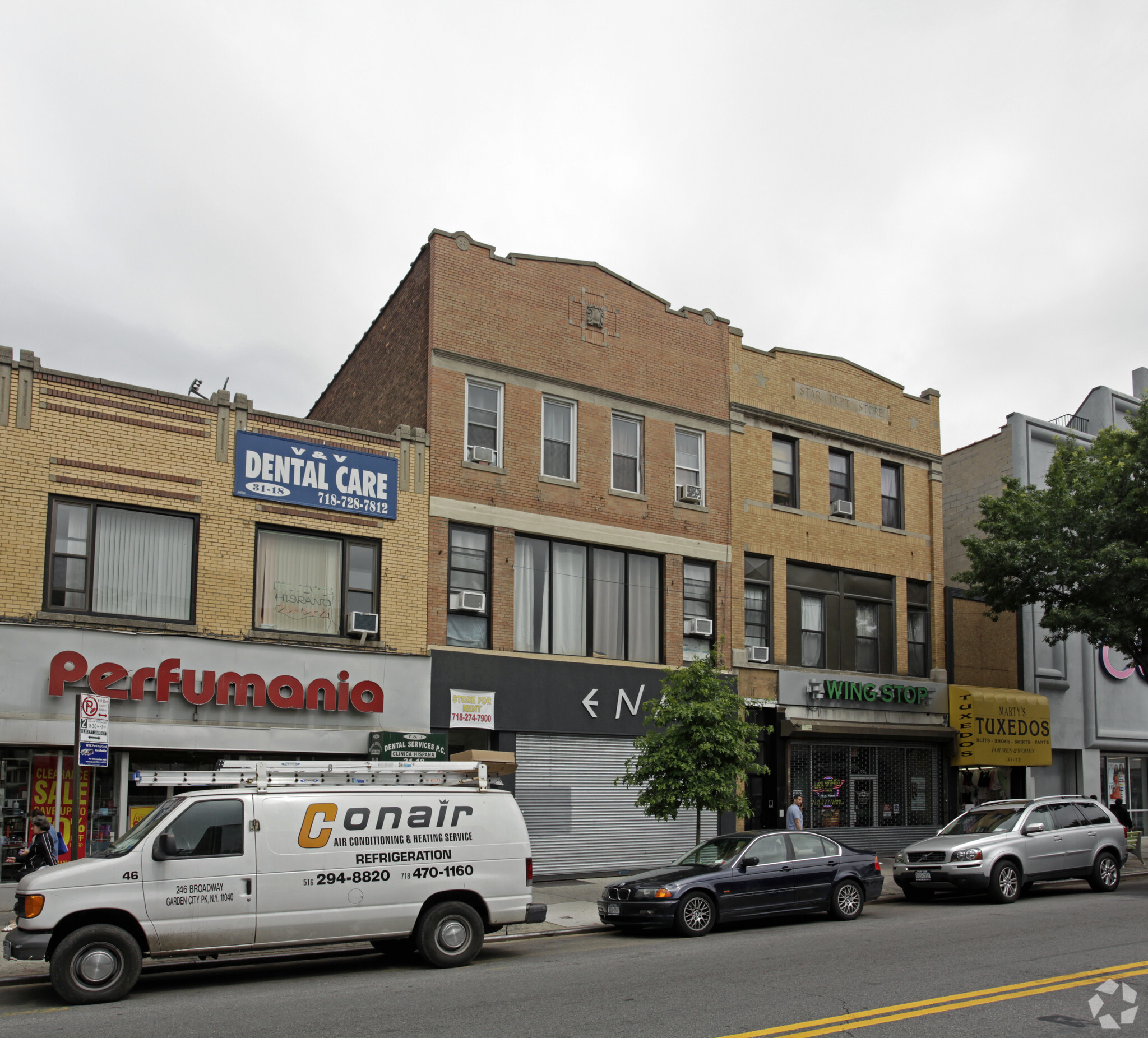 31-16 Steinway St, Long Island City, NY for sale Building Photo- Image 1 of 1