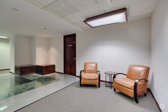 4801 Southwick Dr, Matteson, IL for lease Interior Photo- Image 1 of 6