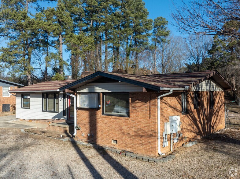 1613 Ronald Dr, Raleigh, NC for sale - Building Photo - Image 1 of 1