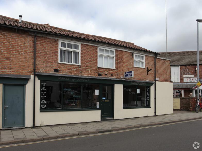 22 Guildhall St, Grantham for lease - Building Photo - Image 2 of 2