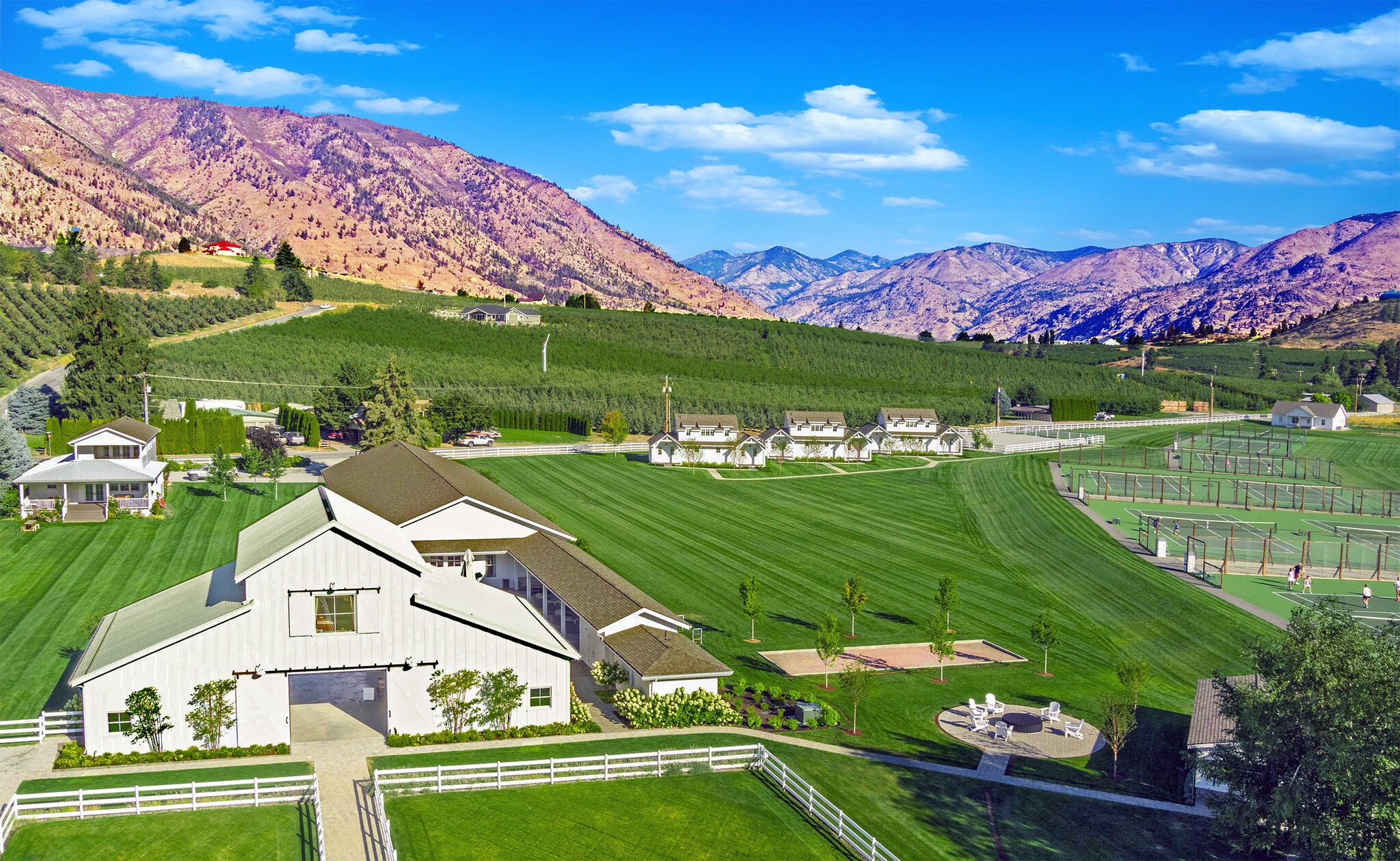 4848 Green Ave, Manson, WA for sale Primary Photo- Image 1 of 21