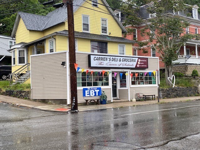 122 N Main St, Norwich, CT for sale - Building Photo - Image 1 of 1