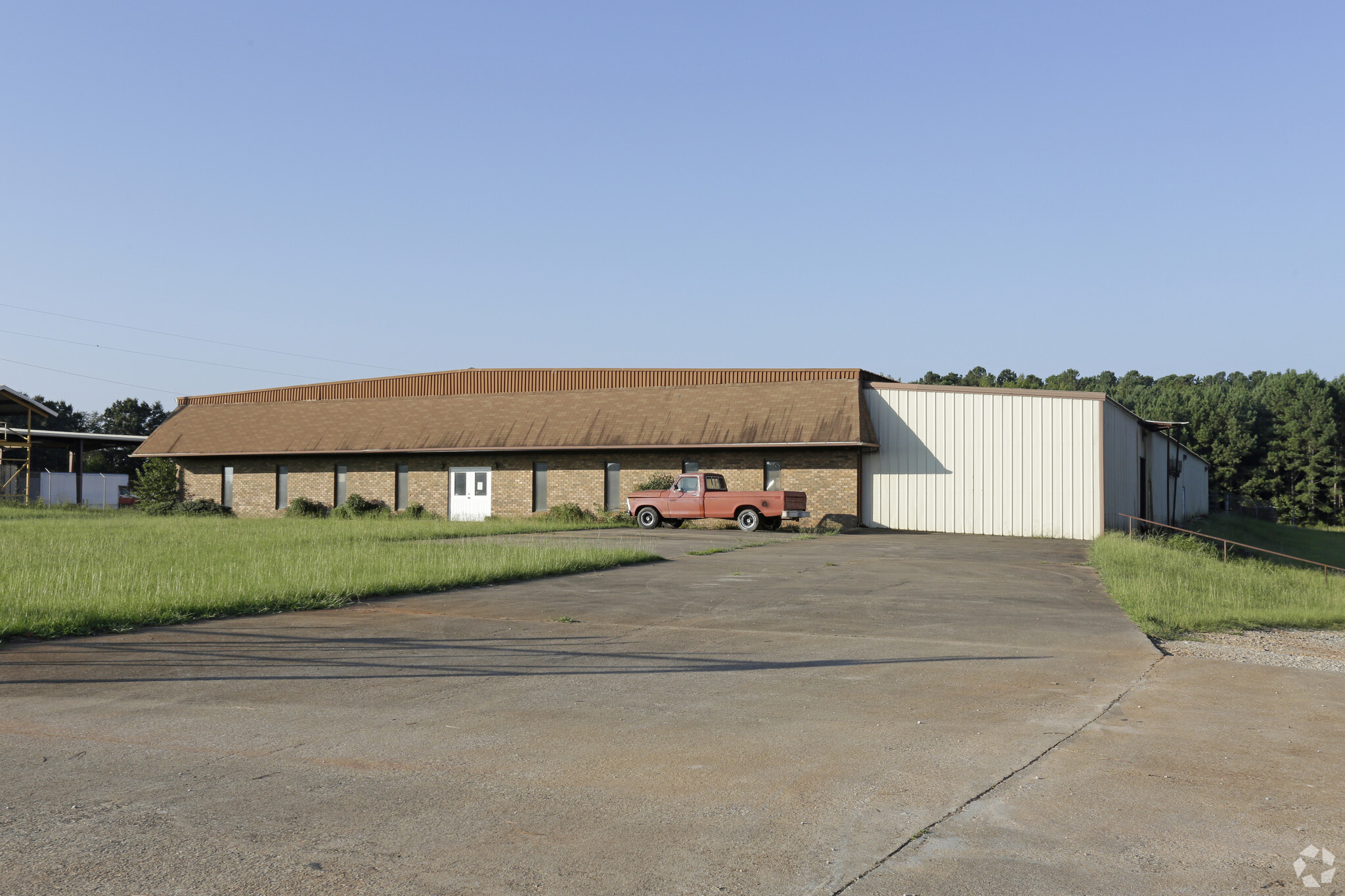 189 Industrial Park Rd, Hartwell, GA for sale Primary Photo- Image 1 of 1