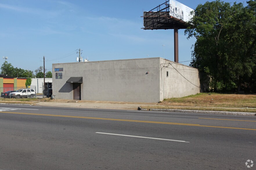 1504 Reverend Abraham Woods Jr Blvd, Birmingham, AL for sale - Primary Photo - Image 1 of 1