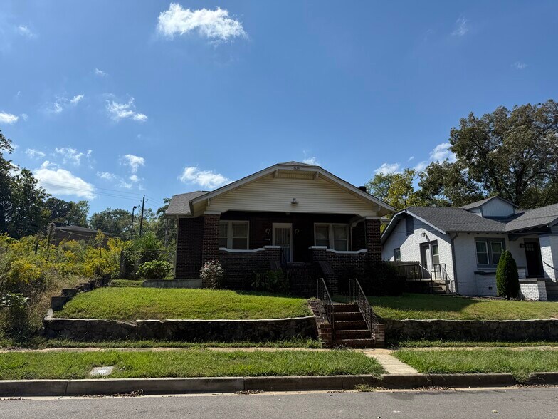 2629 17th St Ensley, Birmingham, AL for sale - Primary Photo - Image 1 of 1