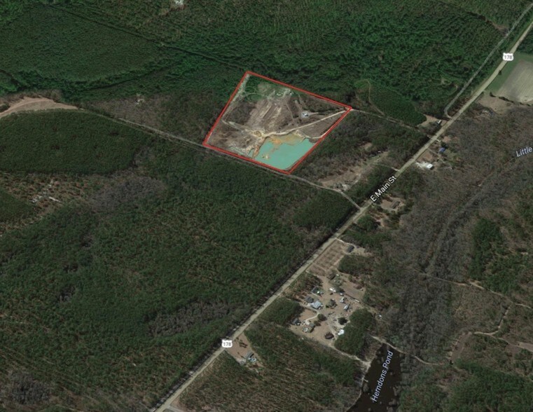 968 E Main St, Harleyville, SC 29448