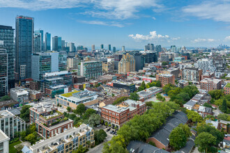 26 Soho St, Toronto, ON - aerial  map view