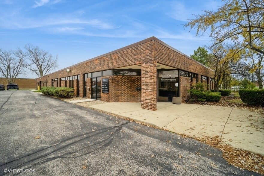 300 Marquardt Dr, Wheeling, IL for lease - Building Photo - Image 1 of 11