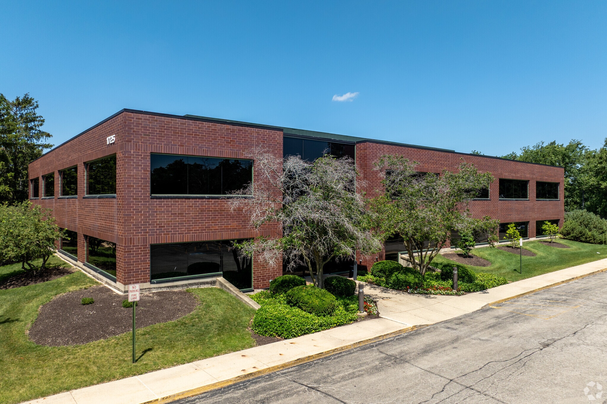 1725 S Naperville Rd, Wheaton, IL for lease Primary Photo- Image 1 of 6