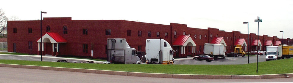 213 Jones Blvd, Pottstown, PA for lease - Primary Photo - Image 1 of 3