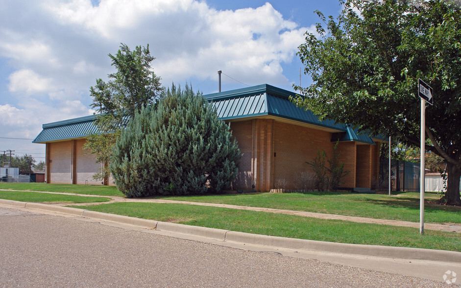 9919 Reese Blvd, Lubbock, TX for lease - Primary Photo - Image 1 of 3