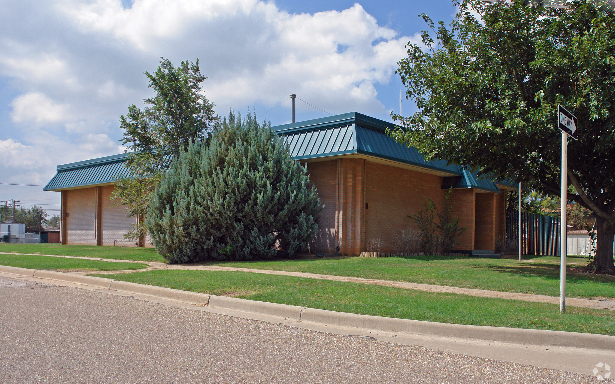 9919 Reese Blvd, Lubbock, TX for lease Primary Photo- Image 1 of 4