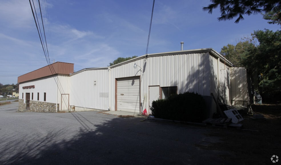 232 Reems Creek Rd, Weaverville, NC 28787