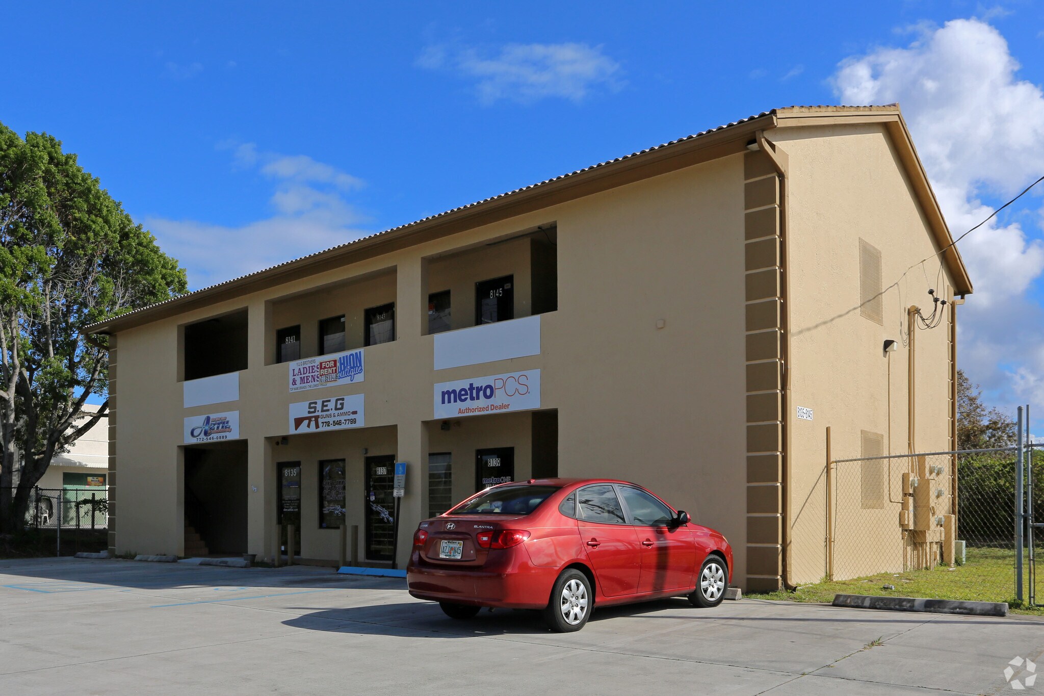 8135-8145 SE Pettway St, Hobe Sound, FL for sale Primary Photo- Image 1 of 1