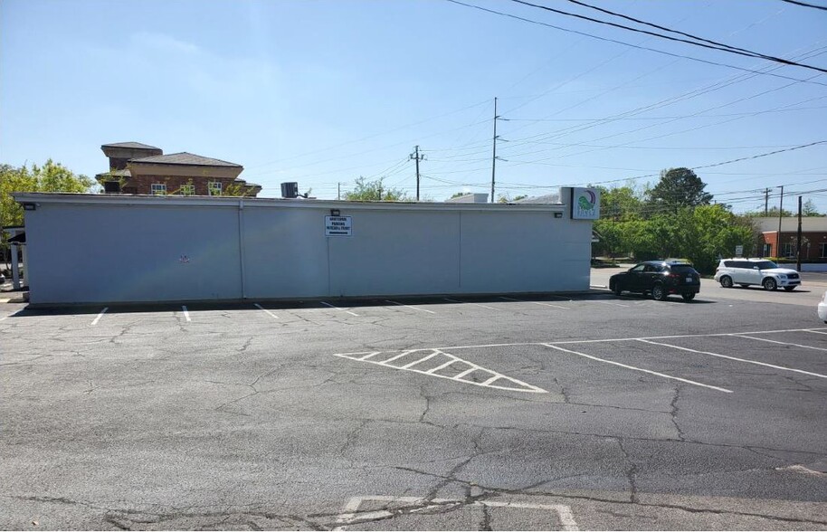 4415 Old Shell Rd, Mobile, AL for lease - Building Photo - Image 3 of 5