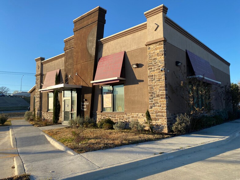 1151 Martin Luther King Jr Fwy, Fort Worth, TX 76104