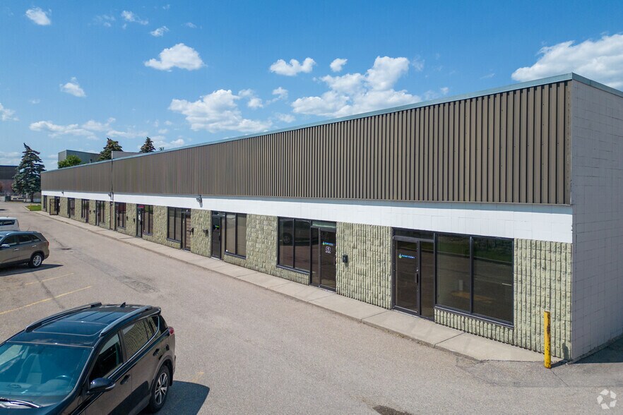 2928 18th St NE, Calgary, AB for lease - Building Photo - Image 1 of 18