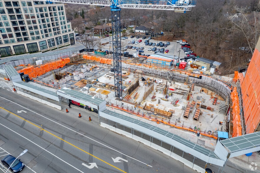 2442-2452 Bloor St W, Toronto, ON for sale - Building Photo - Image 3 of 3