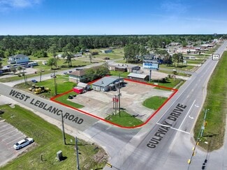More details for 1220 Highway 124, Winnie, TX - Retail for Sale
