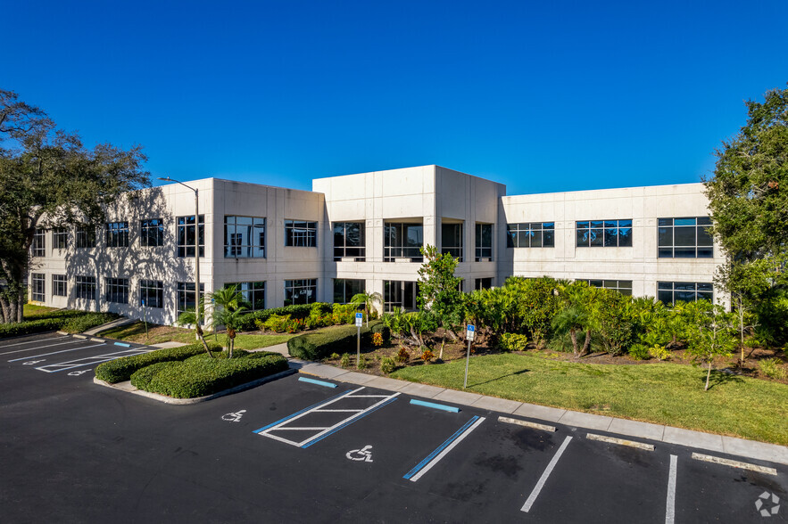 300 S Park Place Blvd, Clearwater, FL for lease - Building Photo - Image 1 of 10