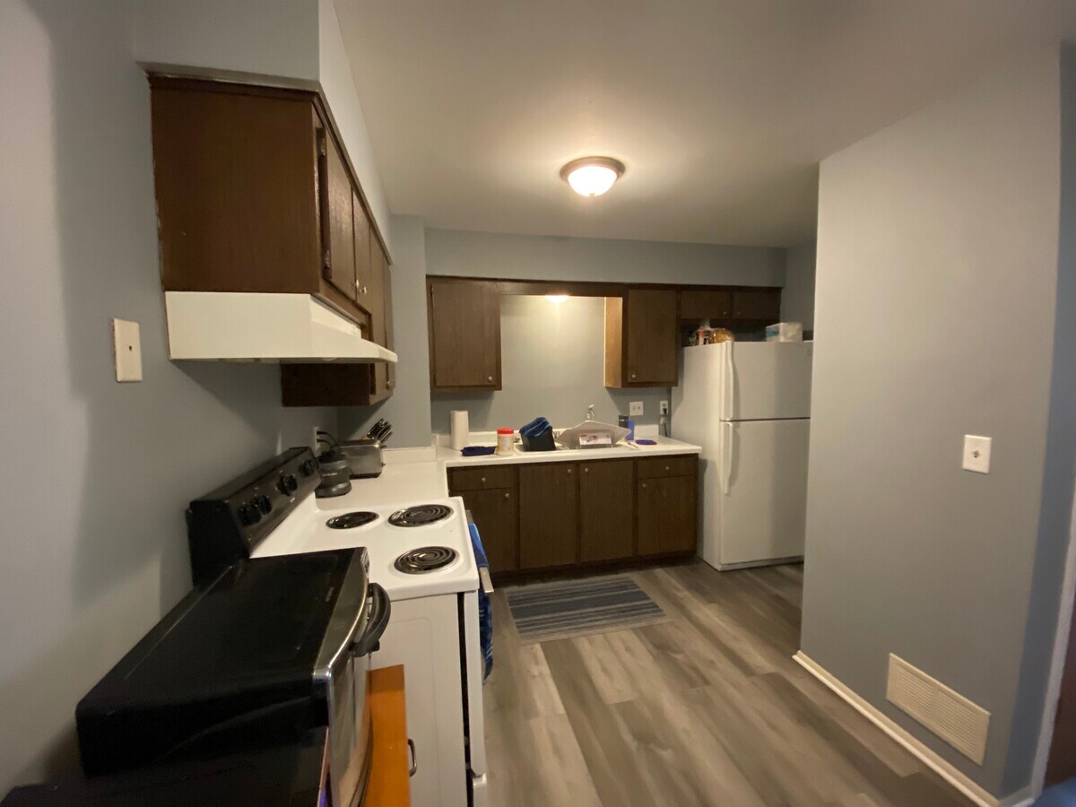 141153 Morris St, Pewaukee, WI 53072