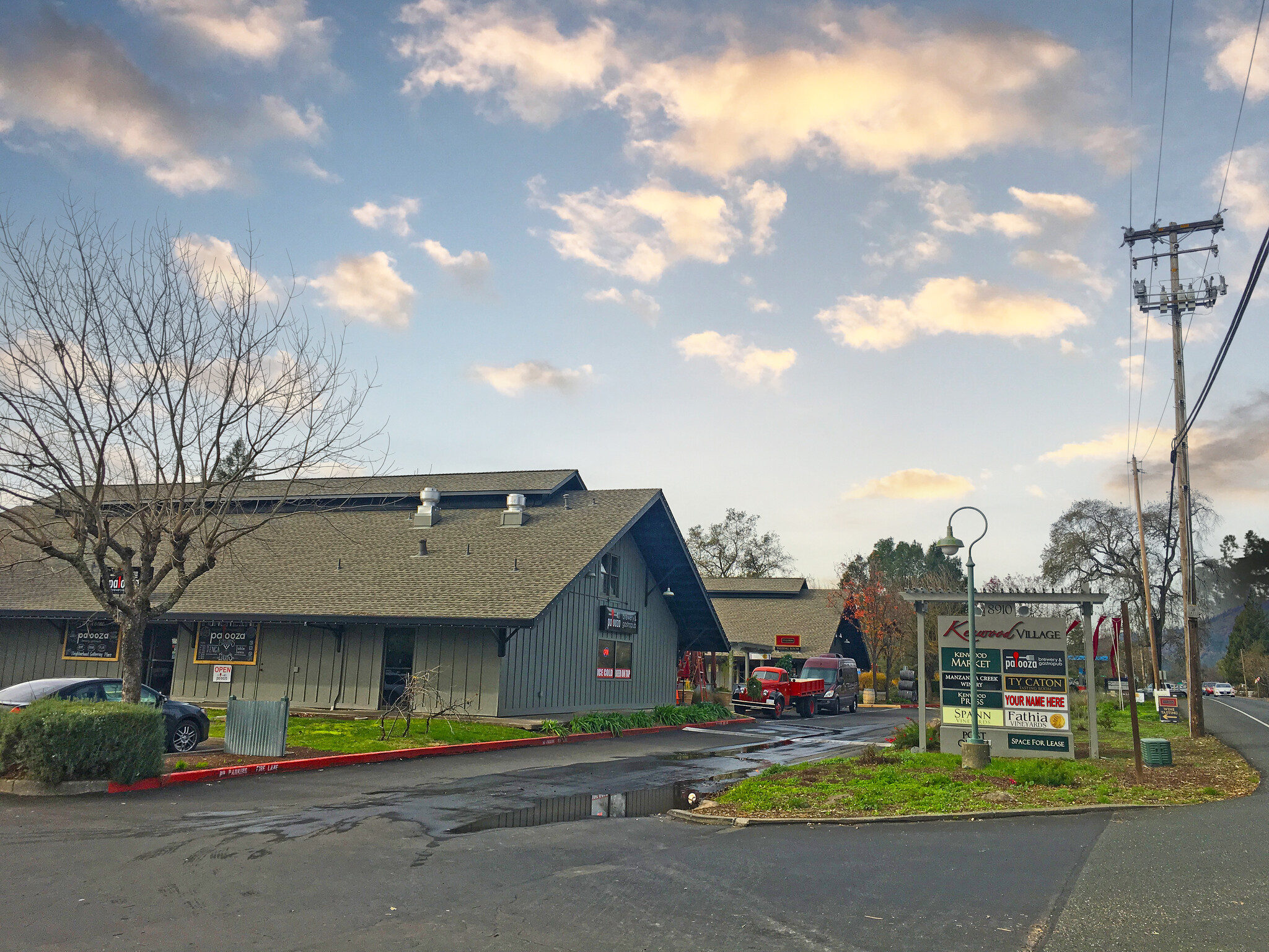 8910 Sonoma Hwy, Kenwood, CA for lease Building Photo- Image 1 of 3