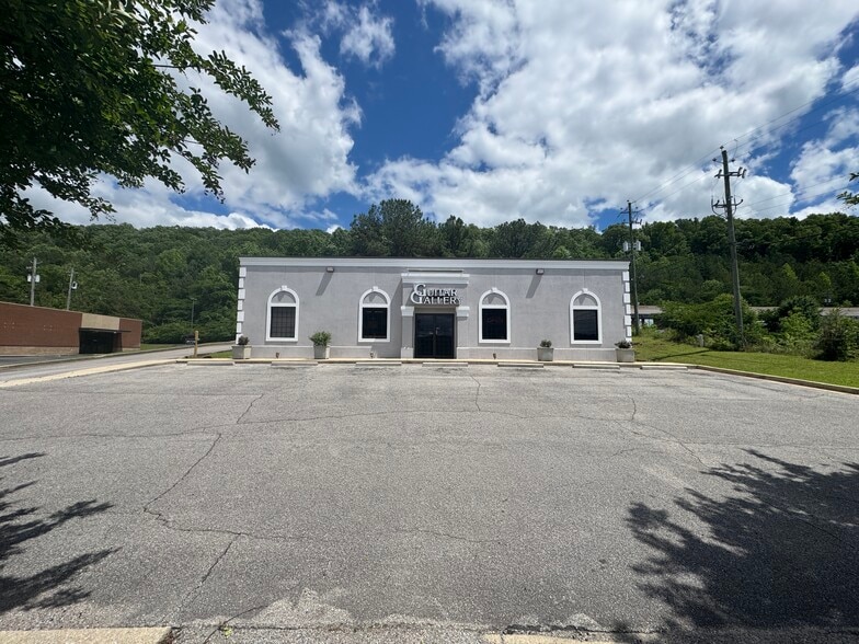 2621 Pelham Pky, Pelham, AL for sale - Building Photo - Image 1 of 9